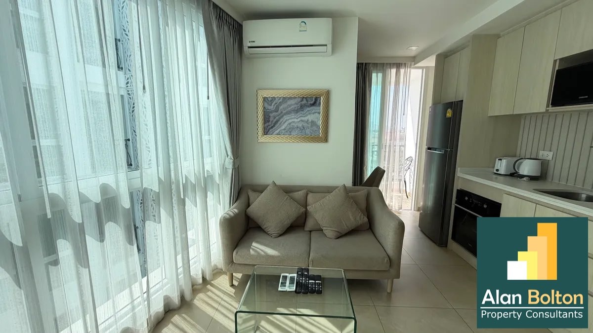 One bedroom condominium for rent in South Pattaya photo 14
