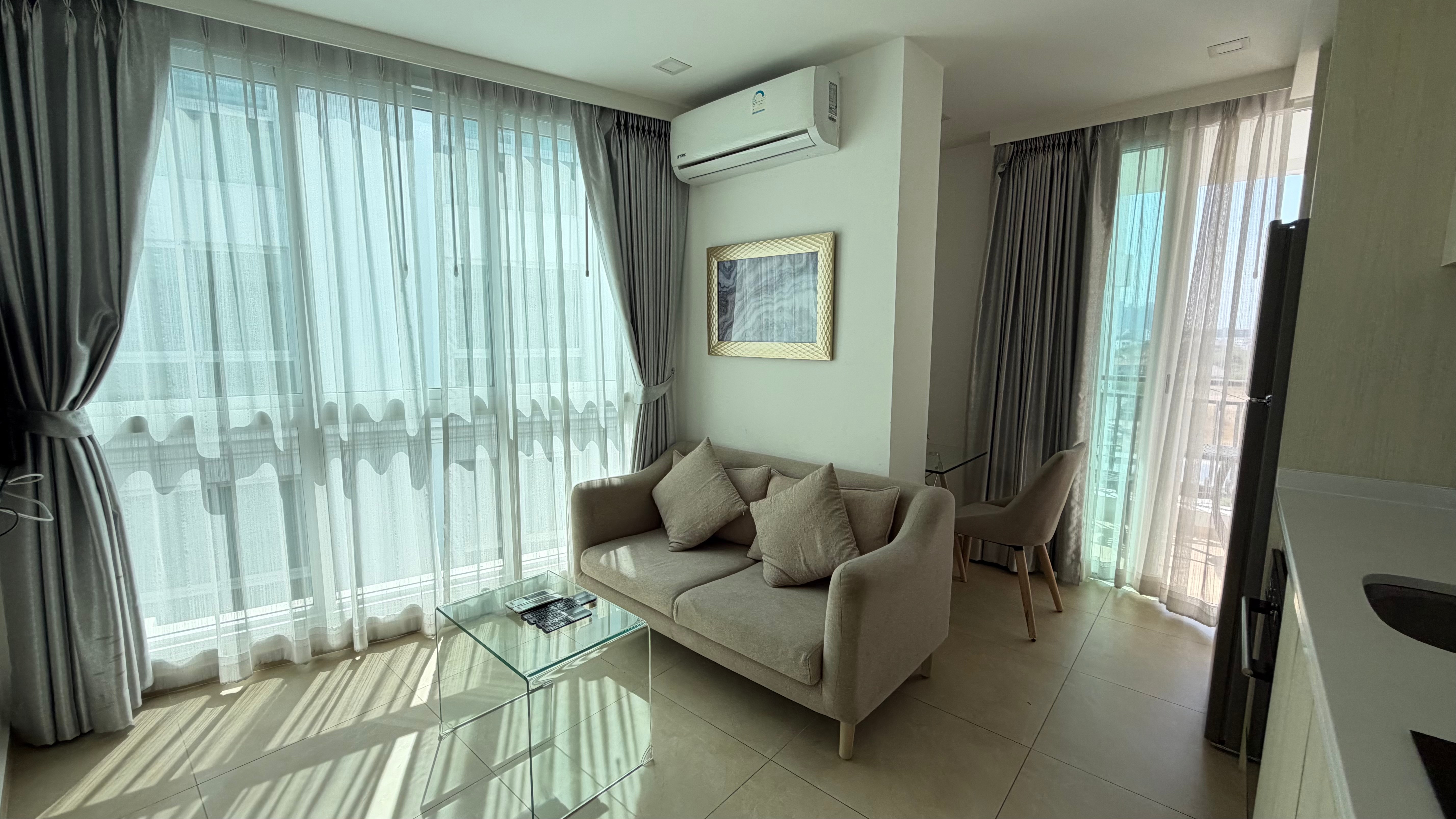 One bedroom condominium for rent in South Pattaya photo 23