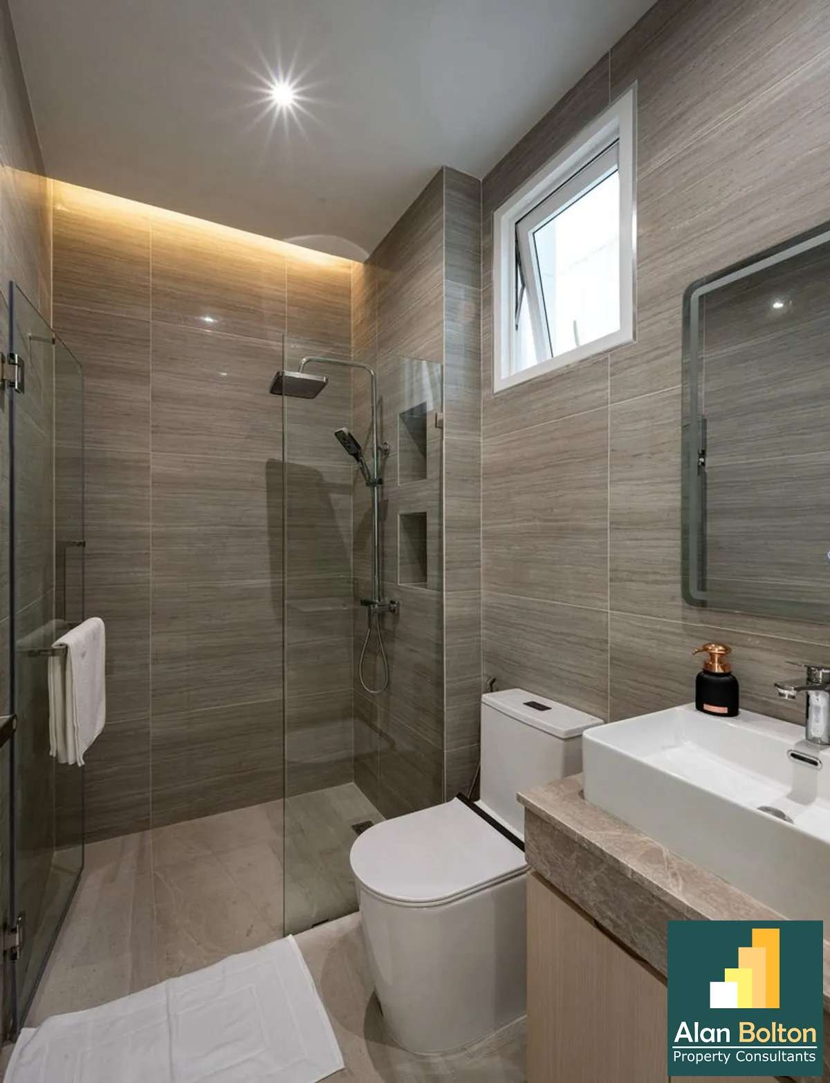 Rare Luxury Pool Villa 7 bedrooms 7 bathrooms in Khao Talo for SALE photo 12