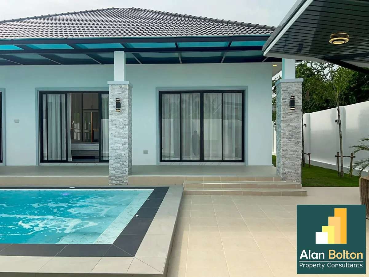 Luxury Pool villa 3 Bedrooms 3 Bathrooms in Huay yai photo 6