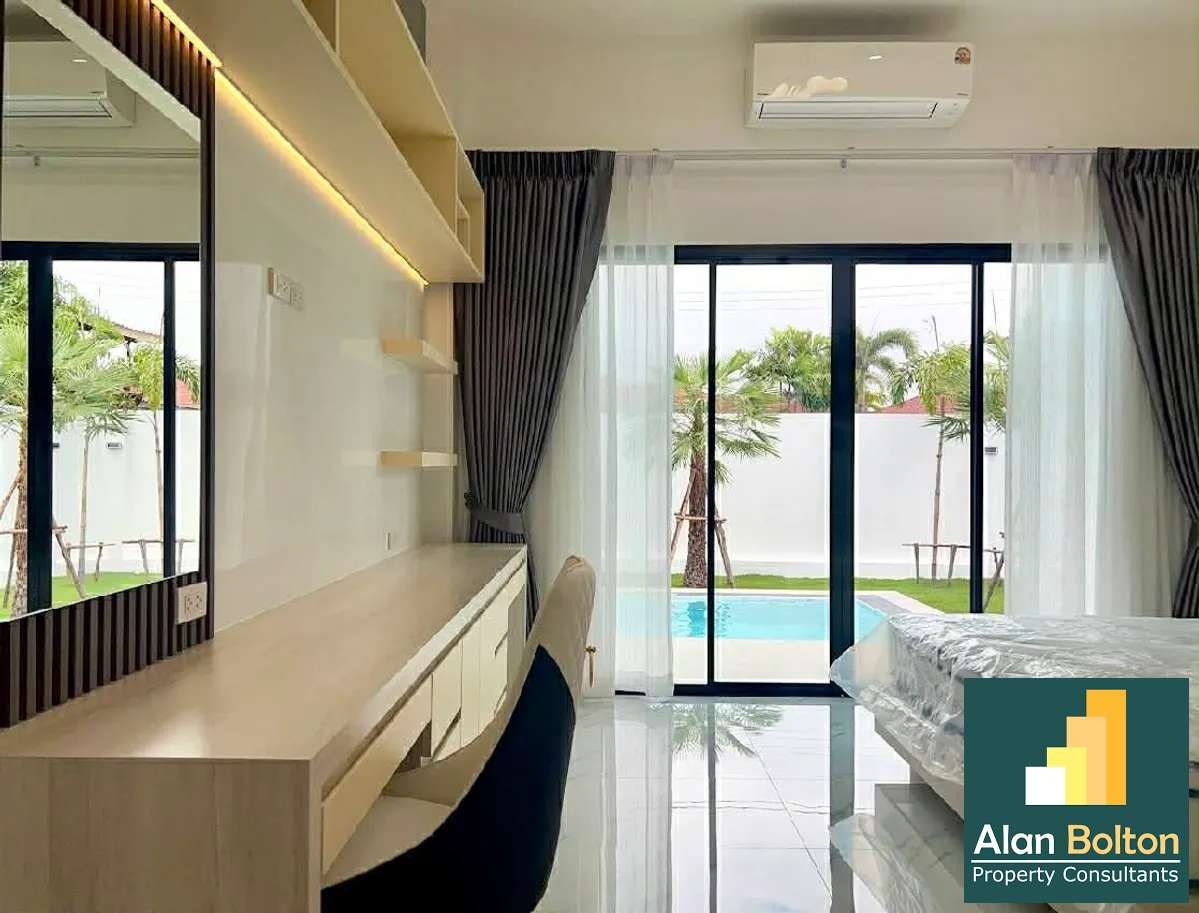 Luxury Pool villa 3 Bedrooms 3 Bathrooms in Huay yai photo 12