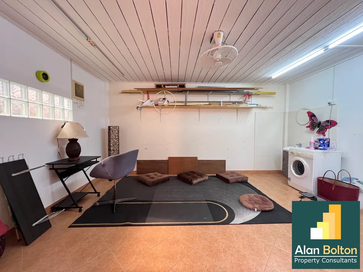 Pool Villa 4 Bedrooms 3 Bathrooms in Bangsaray photo 7