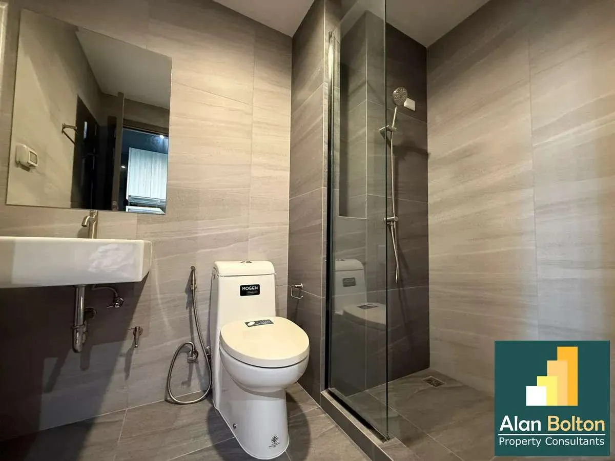 Loft Condo For rent In Soi Khaotalo photo 2