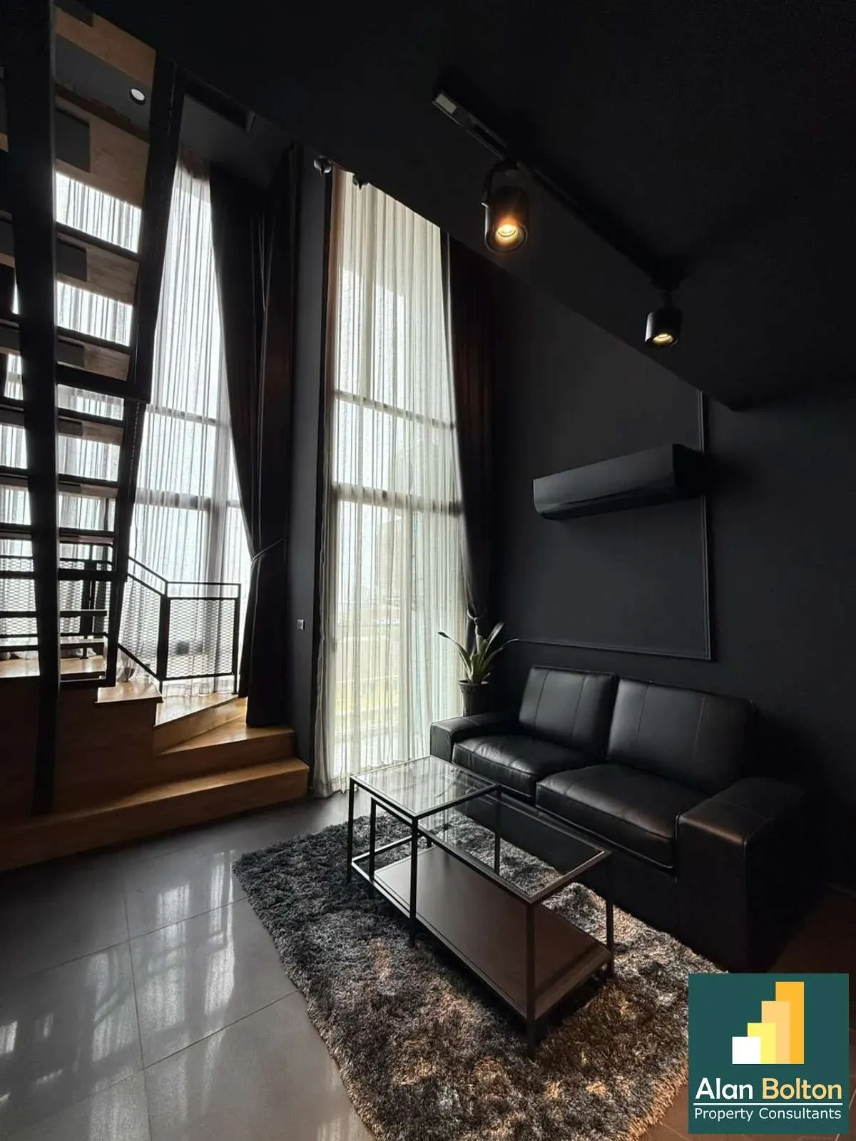 Loft Condo For rent In Soi Khaotalo photo 13