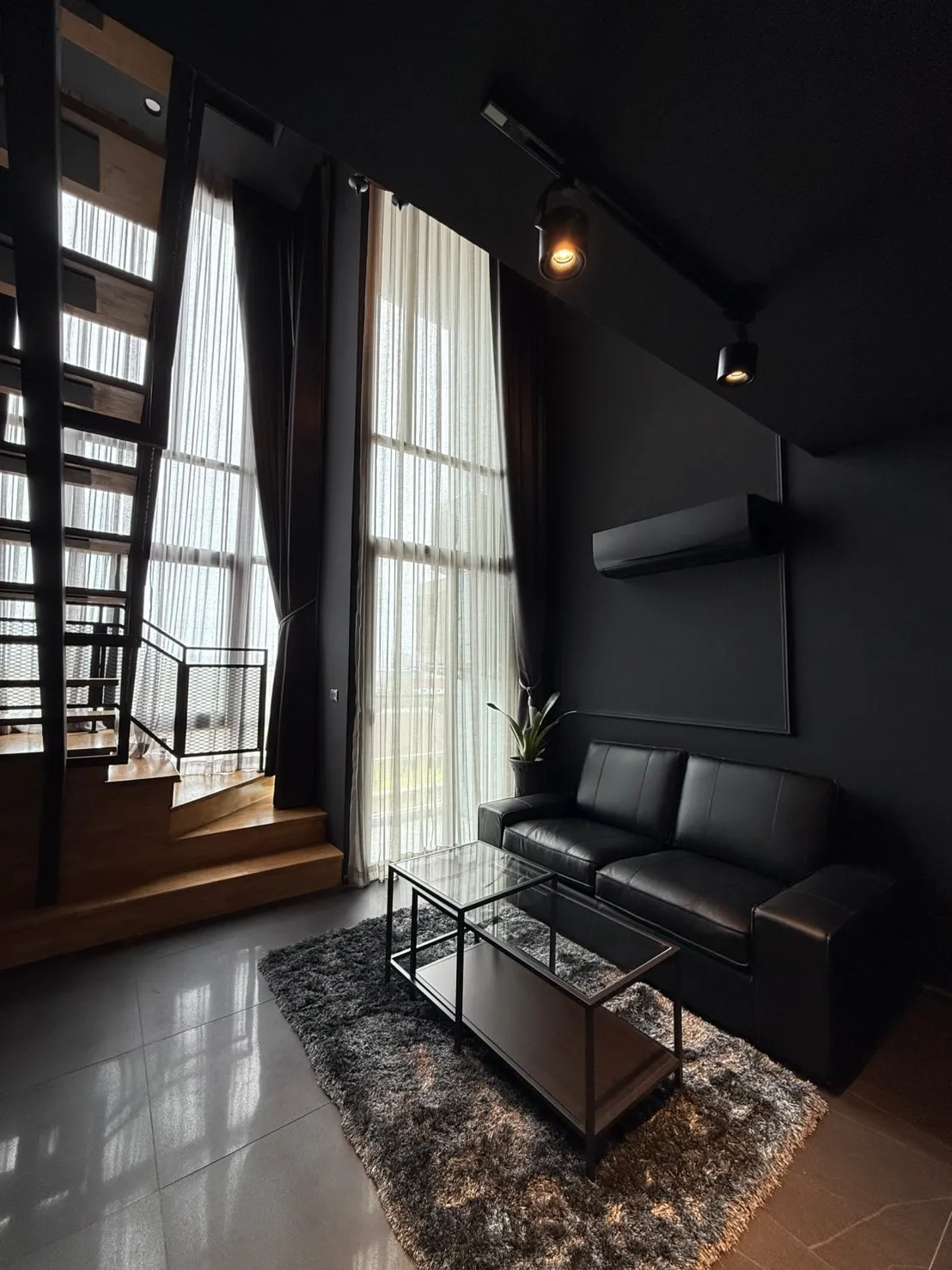 Loft Condo For rent In Soi Khaotalo photo 15
