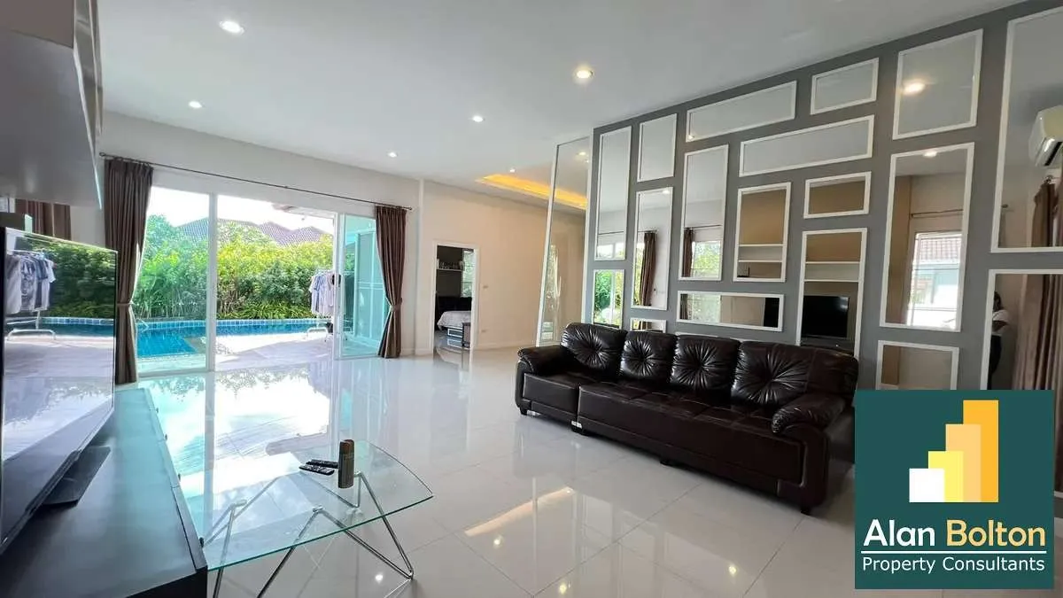 Pool villa for rent 3 Bedrooms 2 Bathrooms in Huay yai photo 11
