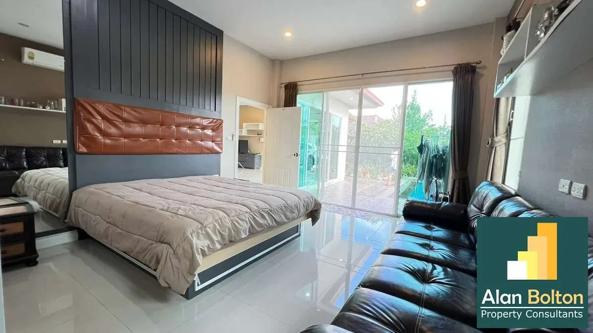 Pool villa for rent 3 Bedrooms 2 Bathrooms in Huay yai photo 15
