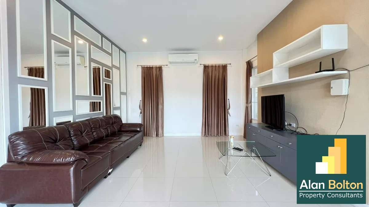 Pool villa for rent 3 Bedrooms 2 Bathrooms in Huay yai photo 13