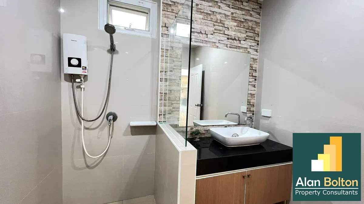 Pool villa for rent 3 Bedrooms 2 Bathrooms in Huay yai photo 16