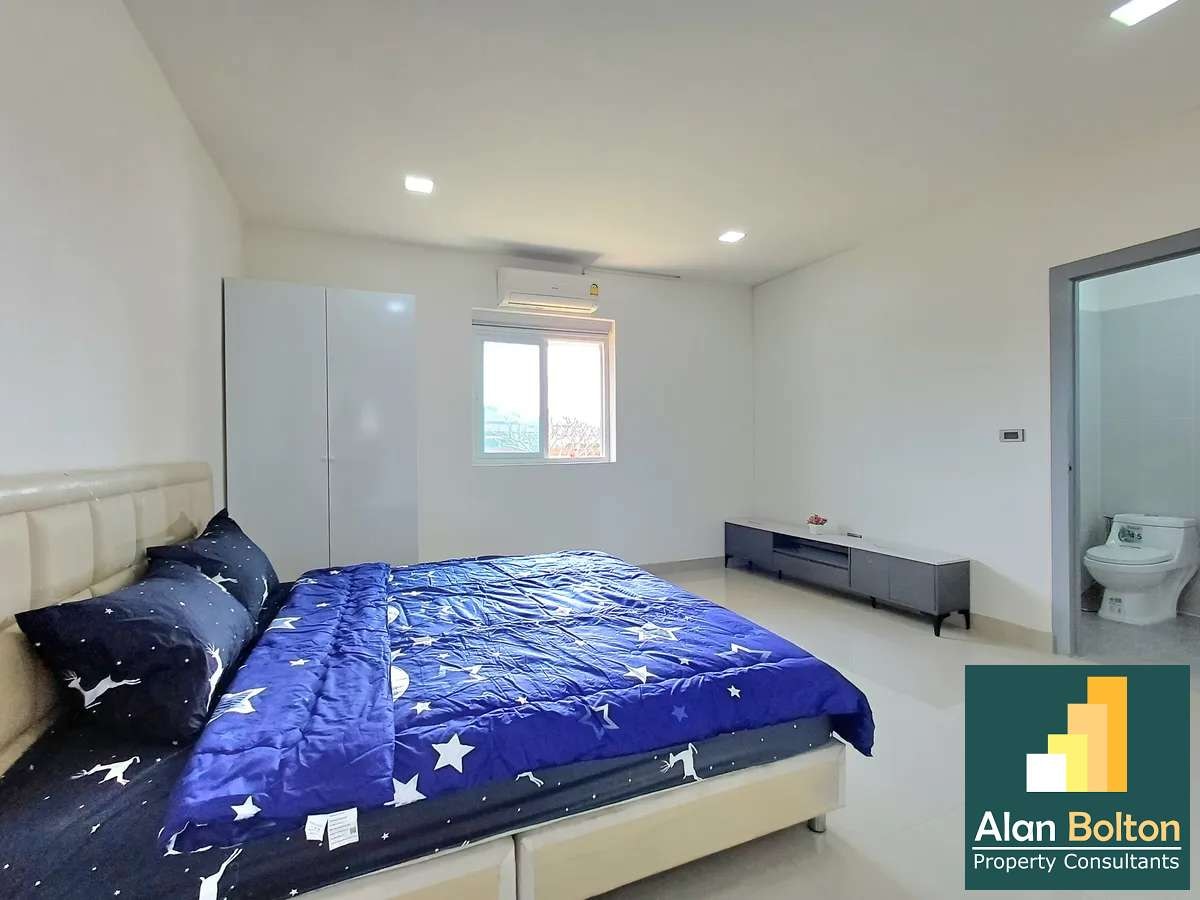 Spacious Private 6 Bed 7 Bath Pool Villa In East Pattaya photo 14