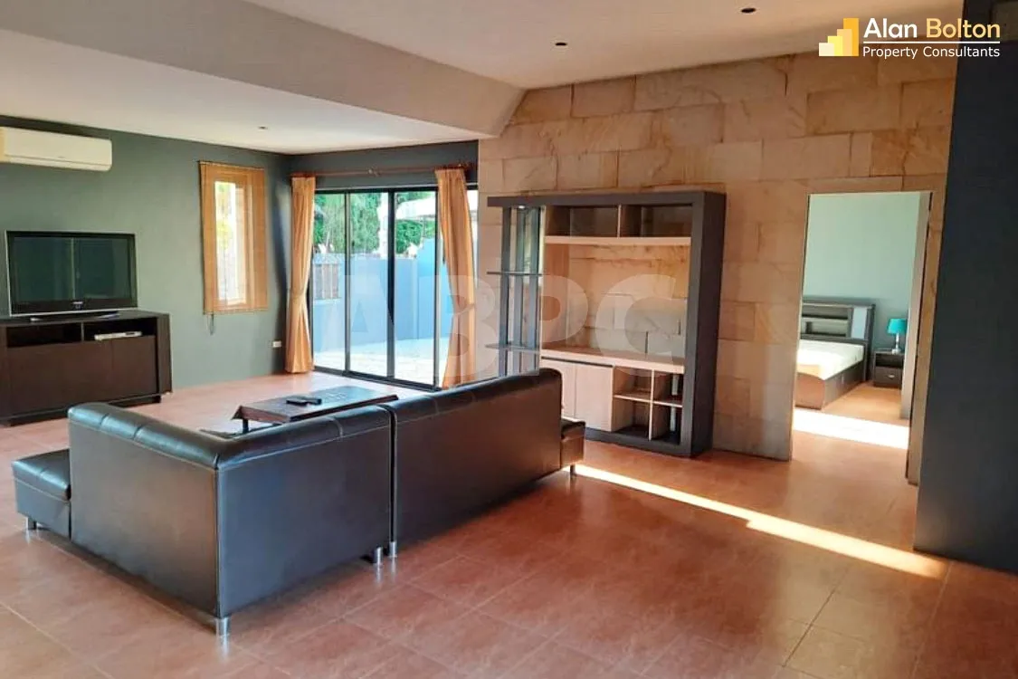 2 Bed 2 Bath in East Pattaya photo 2