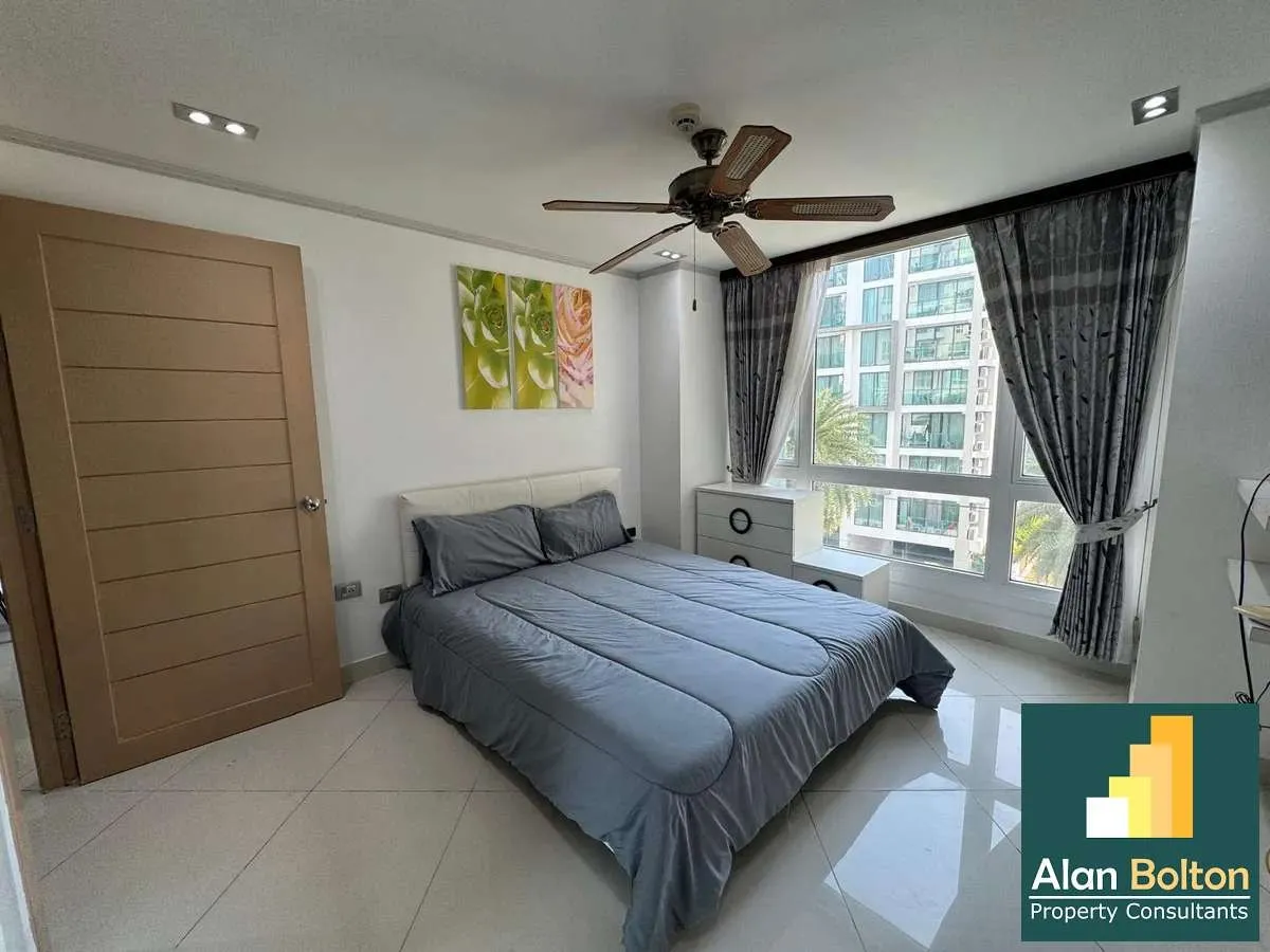 Large City View 1 Bed 1 Bath Condo In Pratumnak photo 14