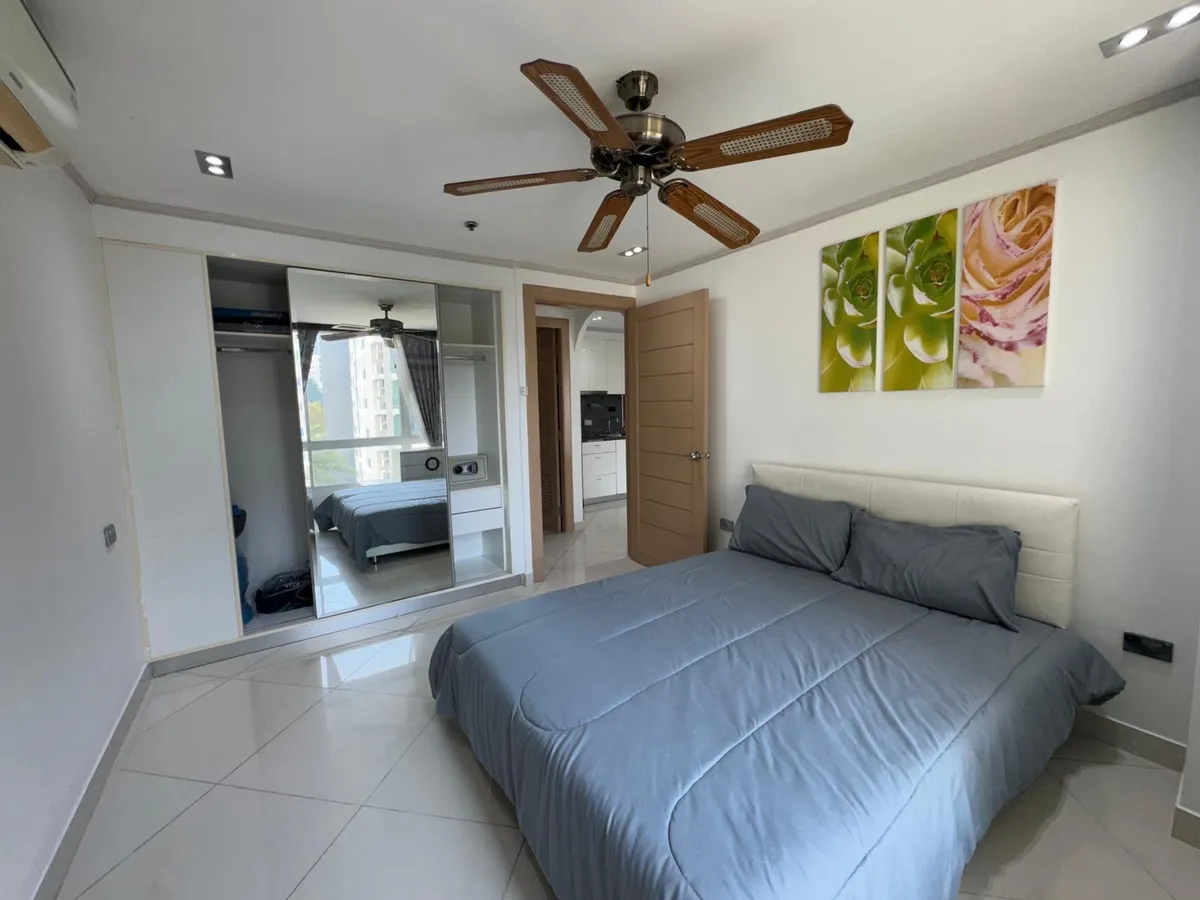 Large City View 1 Bed 1 Bath Condo In Pratumnak photo 23