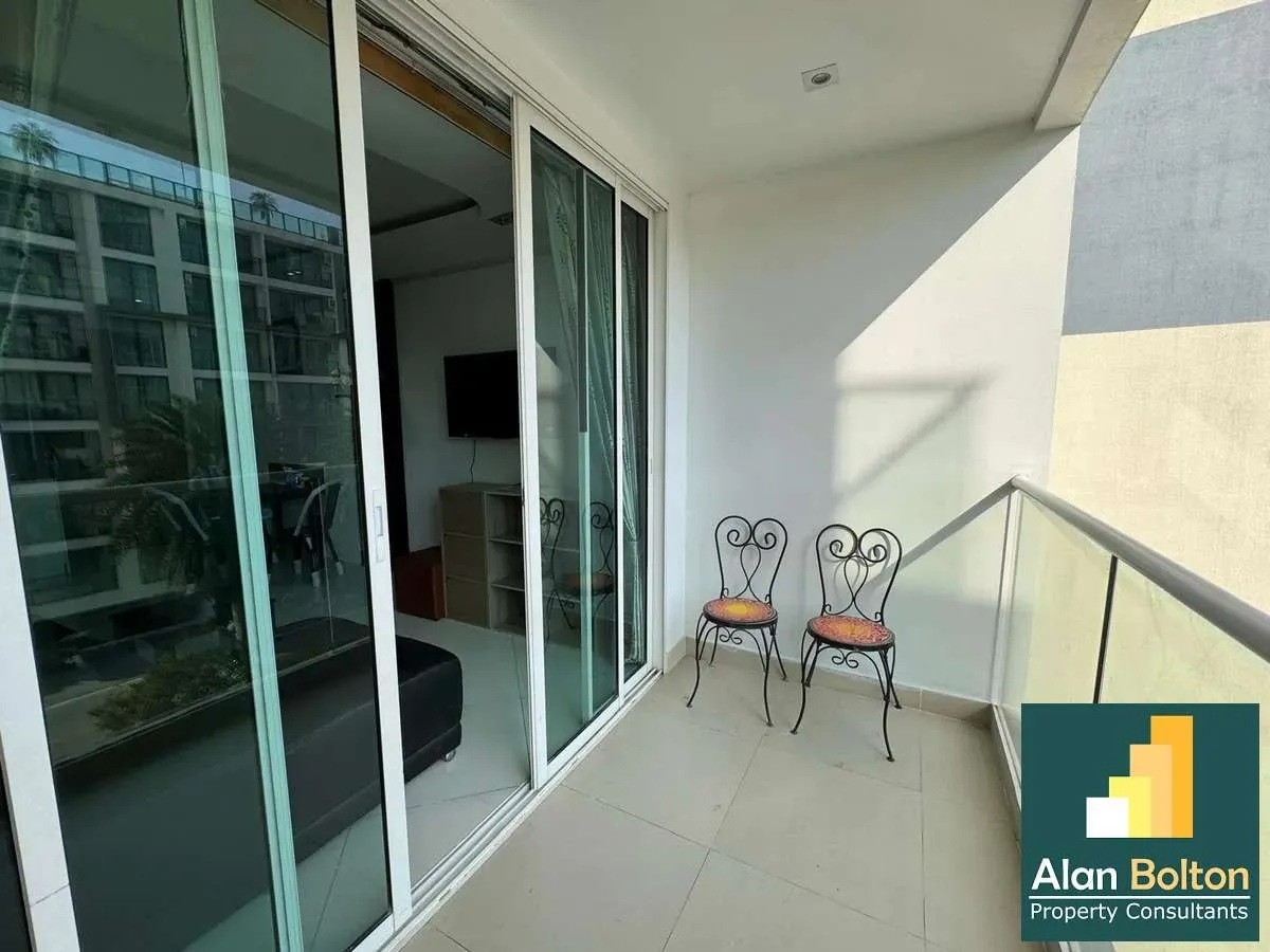 Large City View 1 Bed 1 Bath Condo In Pratumnak photo 4