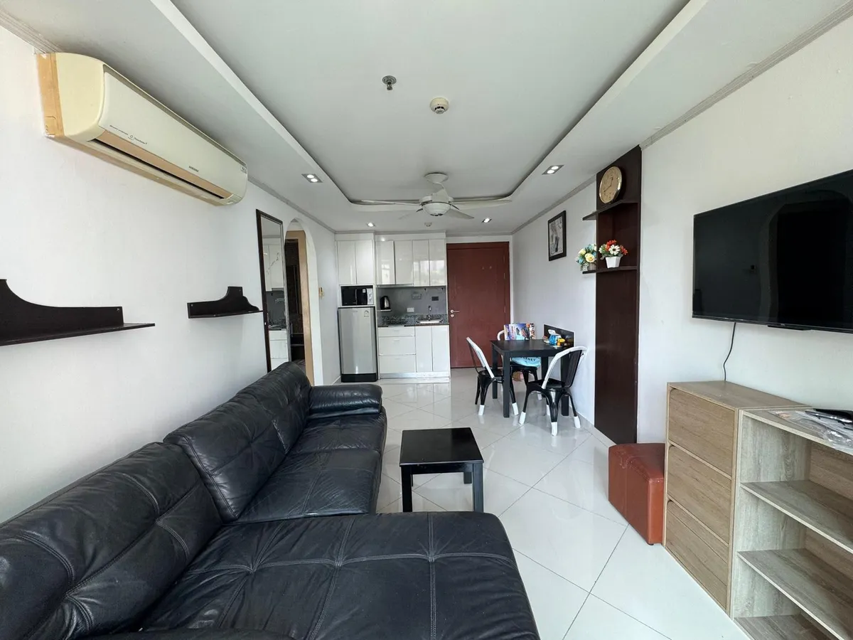 Large City View 1 Bed 1 Bath Condo In Pratumnak photo 36