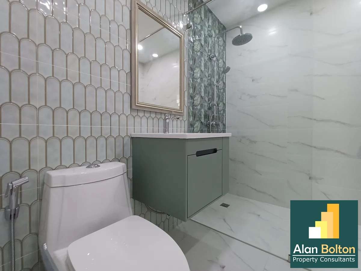 Newly Renovated Brand-New 4 bedrooms, 3 bathrooms House (Pet Friendly) in South Pattaya for RENT photo 11