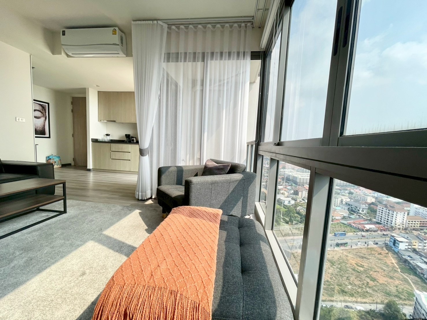 Best Corner In Unixx Condo For Sale And Rent photo 23