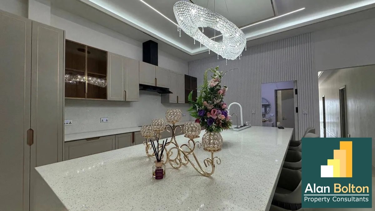 Luxury House for Sale In East Pattaya photo 4