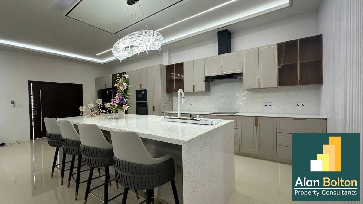 Luxury House for Sale In East Pattaya photo 7