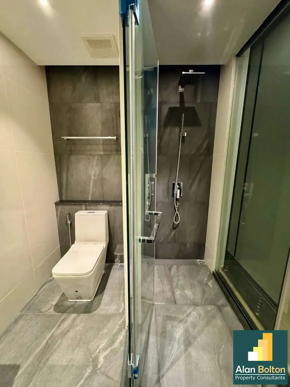 Studio for rent in Pratumnak photo 9