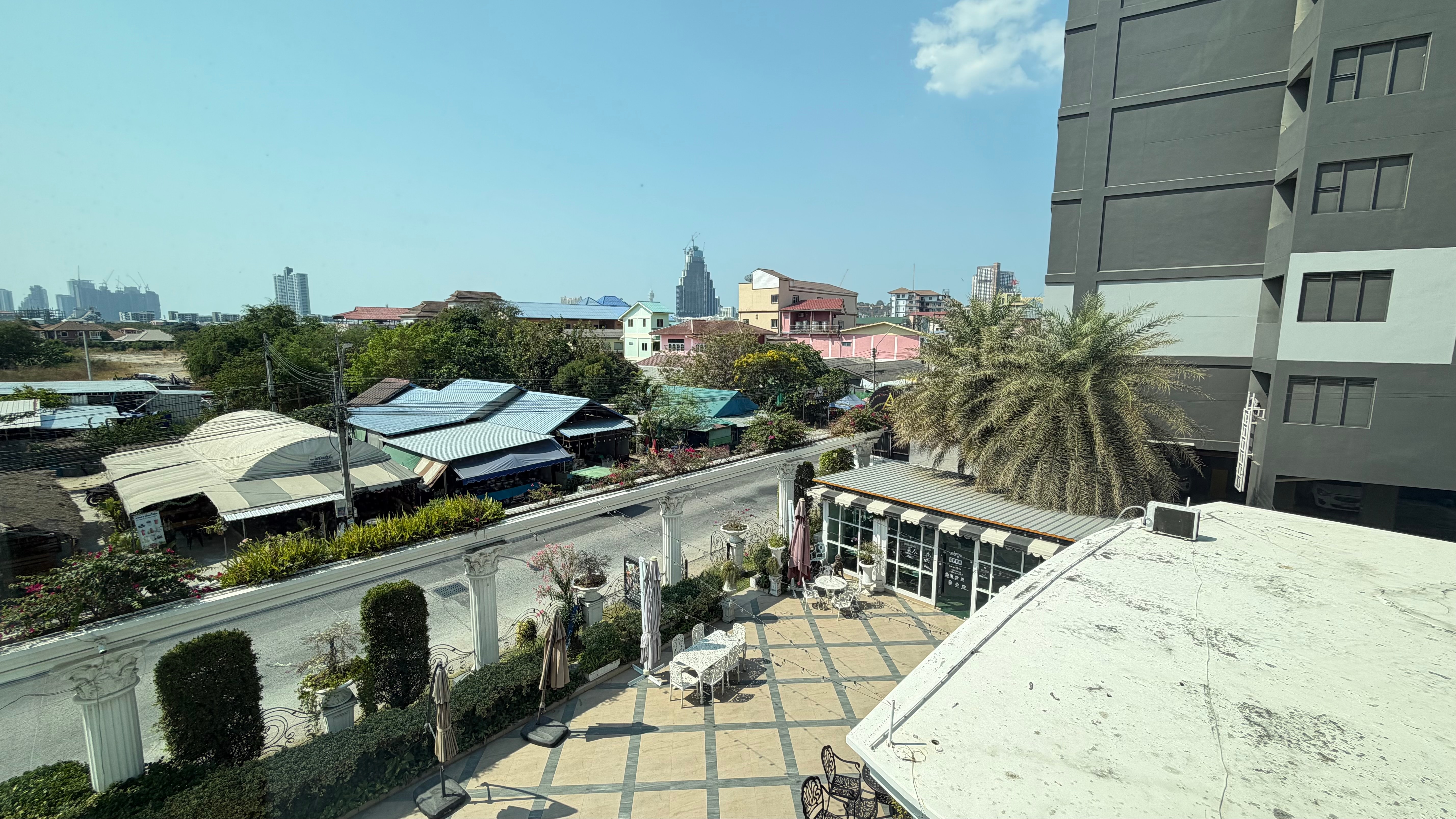 One Bedroom condo For Rent In South Pattaya photo 11