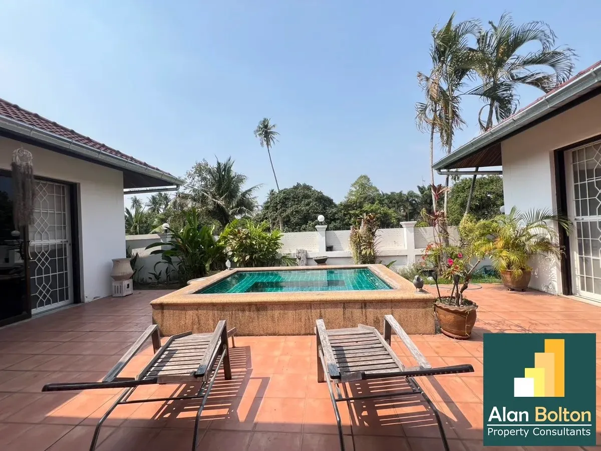 House For Sale Near Regent School Pattaya photo 11