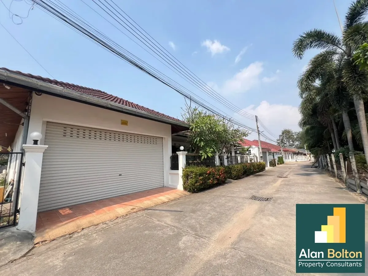 House For Sale Near Regent School Pattaya photo 6