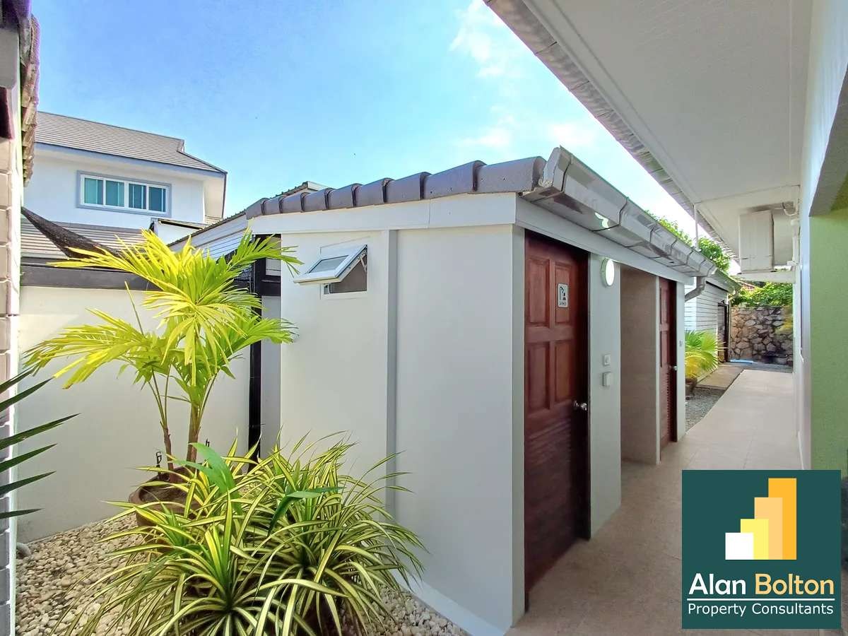 Beautiful Private Pool Villa 3 beds 3 baths in Huay Yai for SALE photo 17