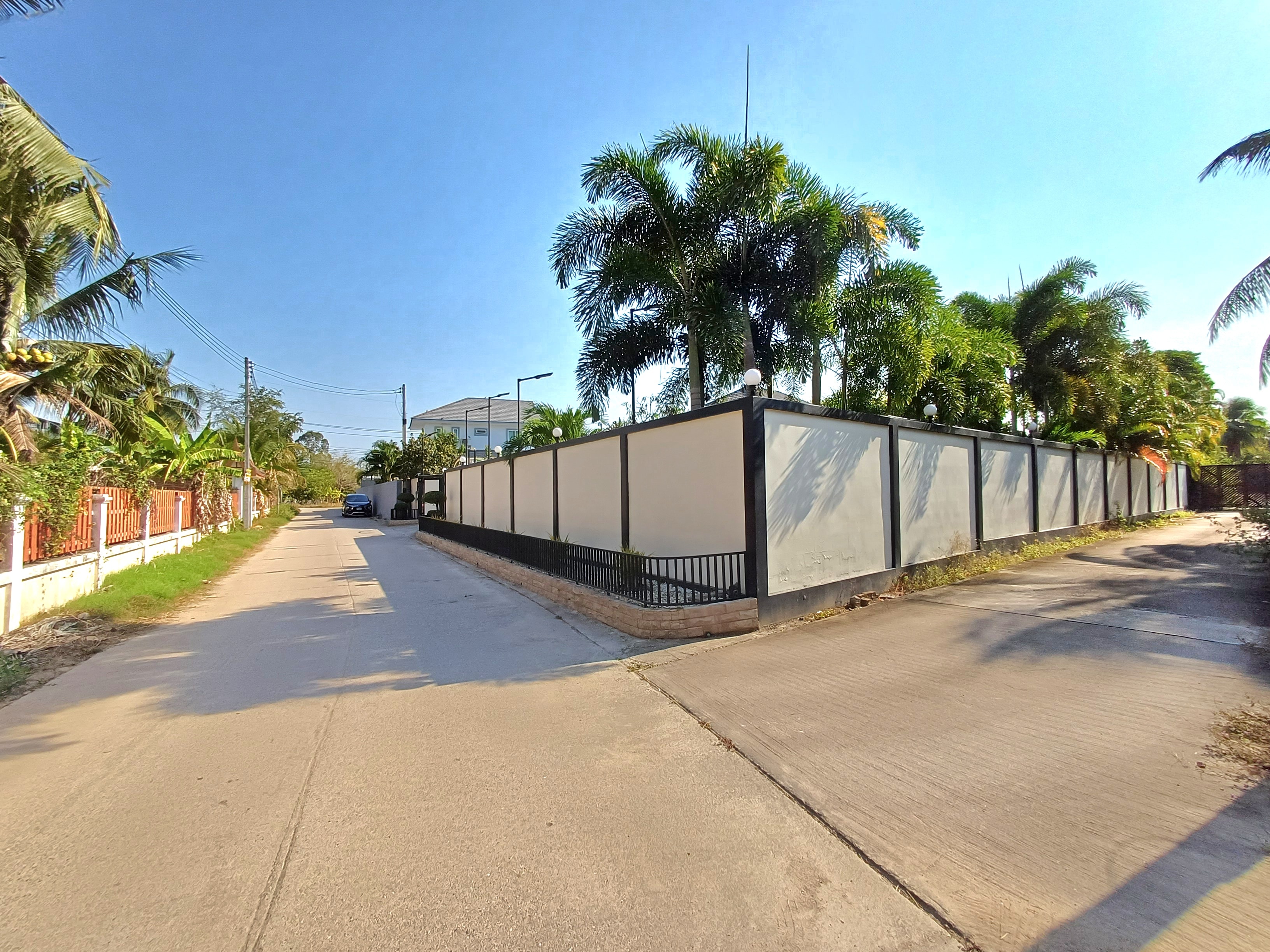 Beautiful Private Pool Villa 3 beds 3 baths in Huay Yai for SALE photo 21
