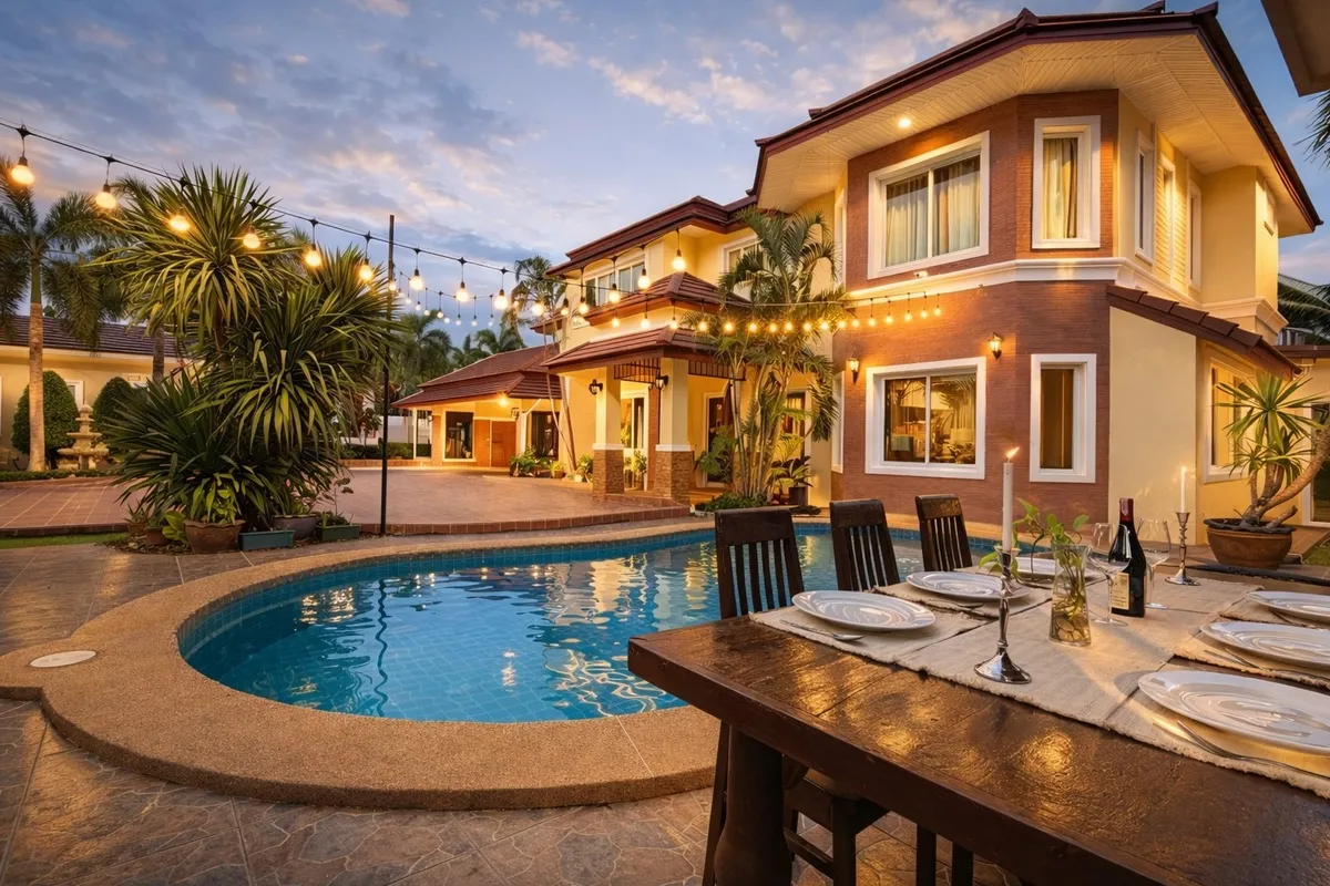 Platinum Villa House 7 Bedrooms For Sale Set on a Generous Approx 1,200 SQM Location Just Off The Main Road photo 36