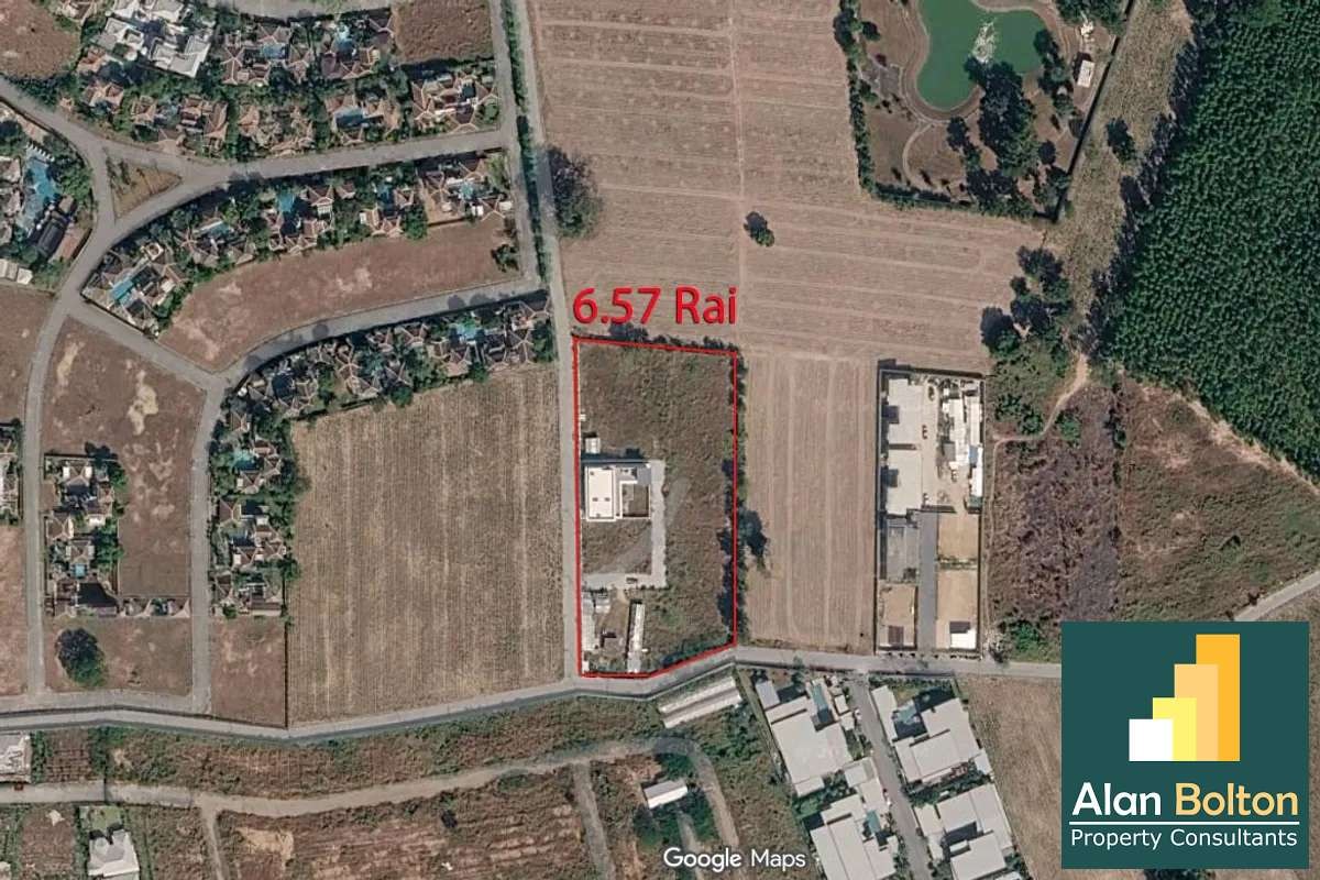 Prime Development Land with Luxury 5-Bedroom Villa – Mabprachan
