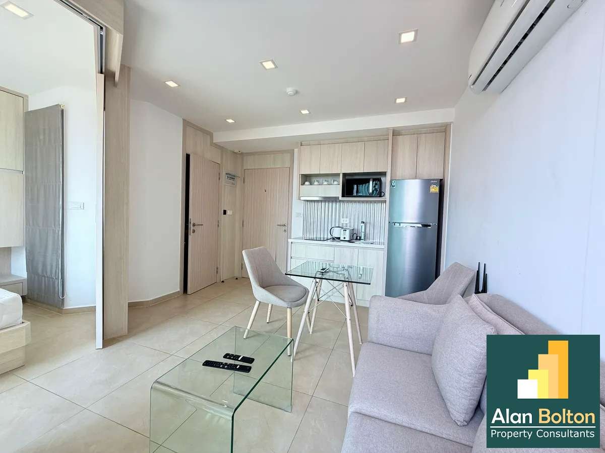 1 Bedroom 1 Bathroom for Sale photo 7