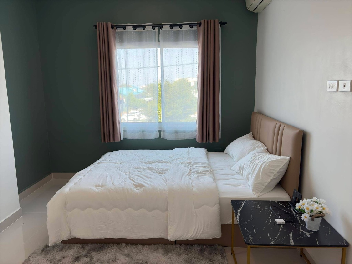 Studio for rent and for sale photo 11
