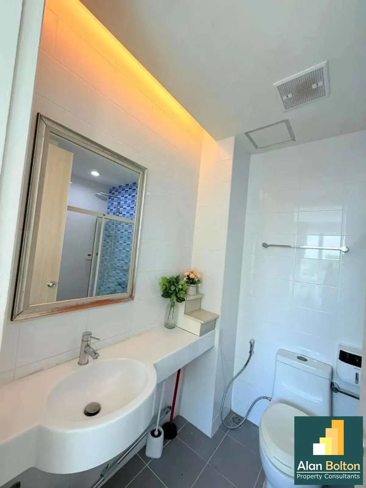 Beachfront Condo Sea view 1 Bedroom 1 Bathroom in Jomtien photo 11