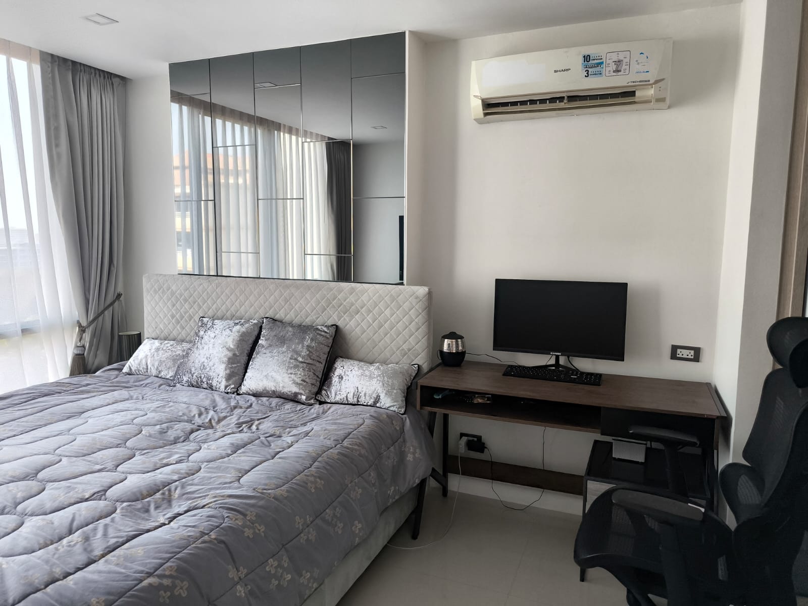 Two bedroom condo for sale in The Jewel photo 40