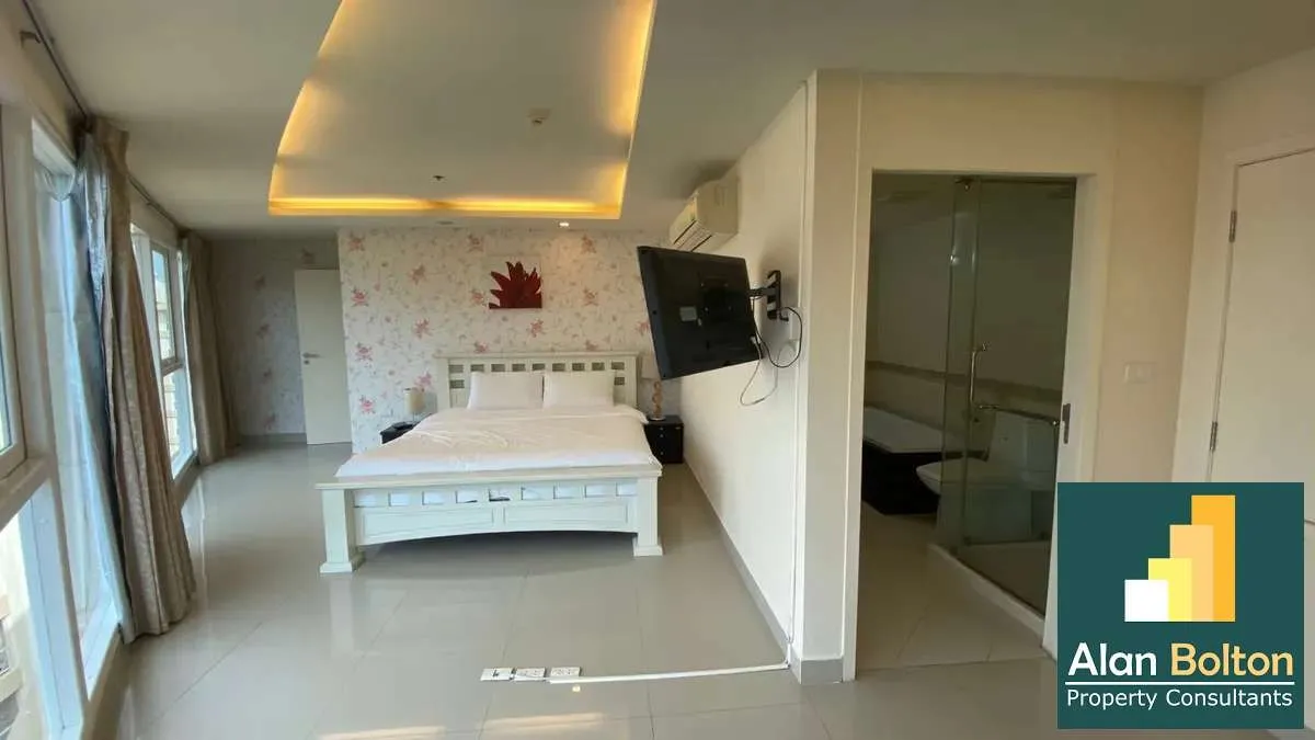 Specious Living 2 beds 2 baths in City Garden Pattaya for RENT photo 3