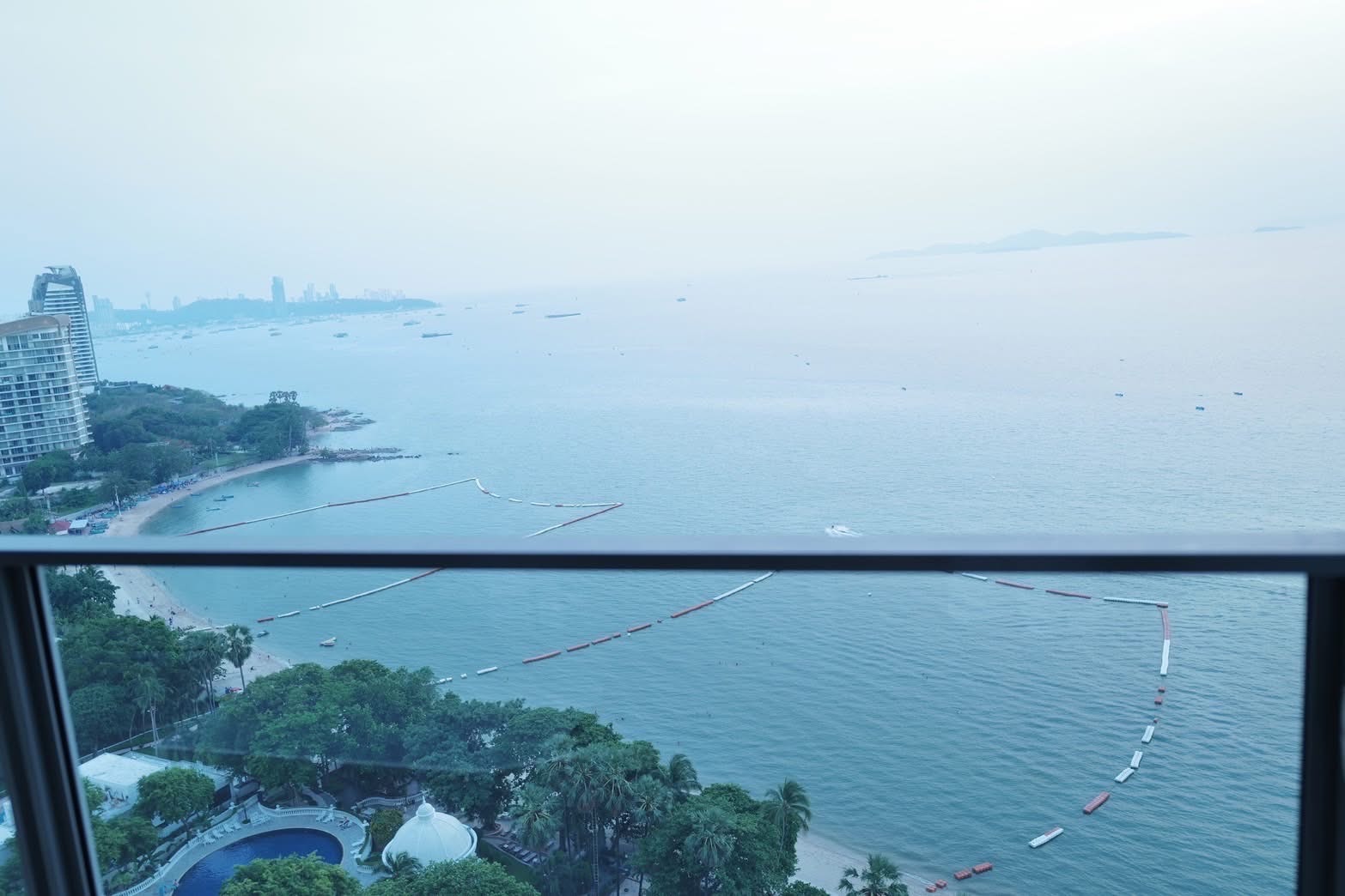 1 Bedroom Sea view for rent photo 16