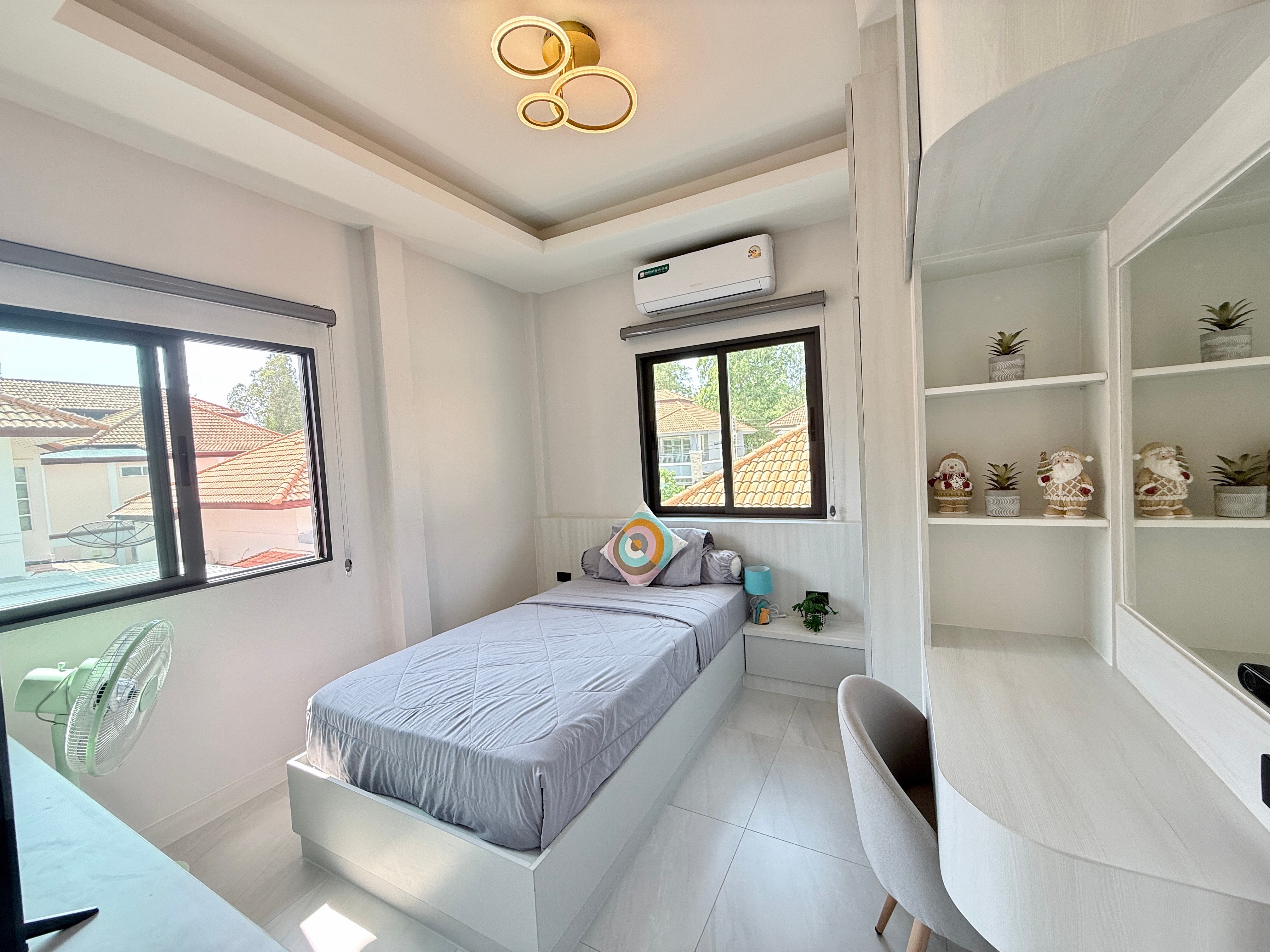 1 Bedroom Sea view for rent photo 24