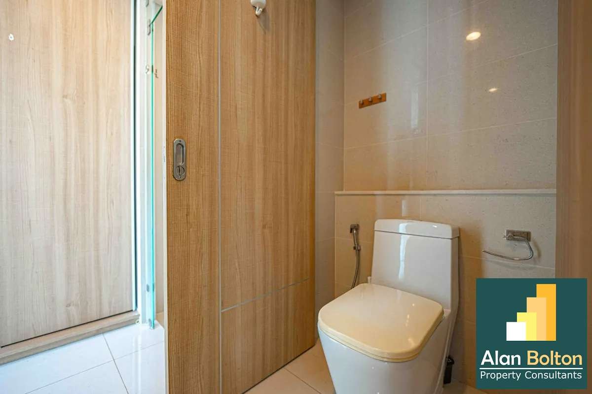 Sea View 1 Bedroom 1 Bathroom in Wong Amat photo 4