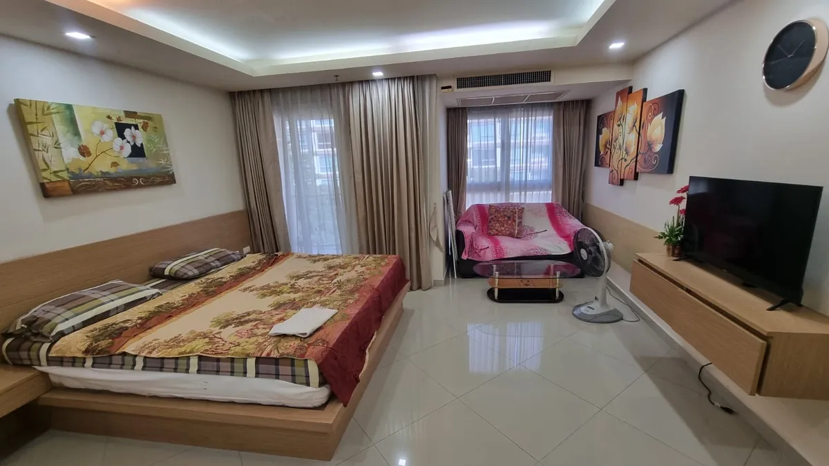 Studio condo For rent in central Pattaya photo 21