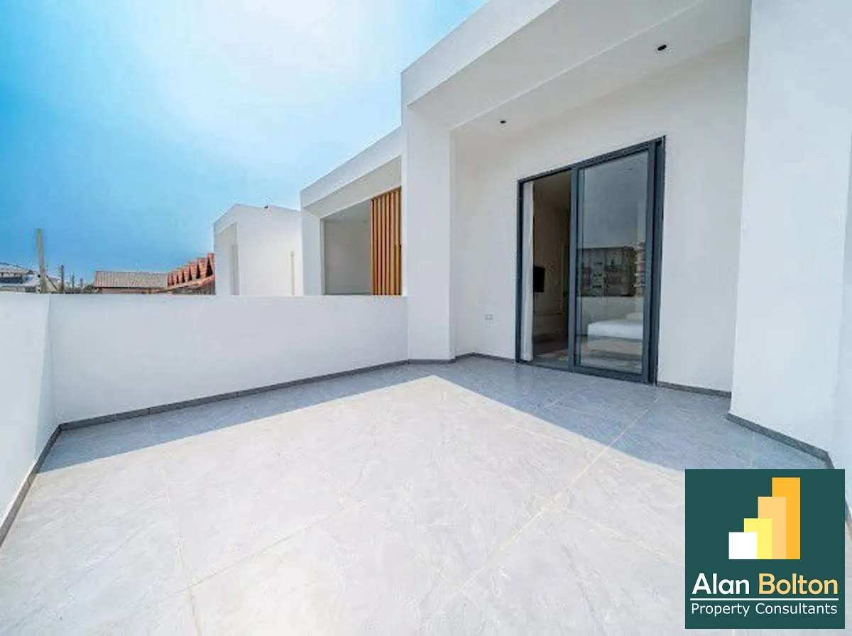 Newly Build Private Pool Villa 6 beds 6 baths in Central Pattaya for SALE photo 13