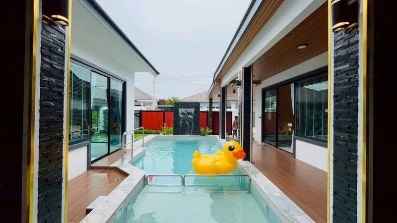 Luxury Modern Pool Villa Newly Build 3 beds 4 baths in Mabprachan-Pong for SALE photo 22