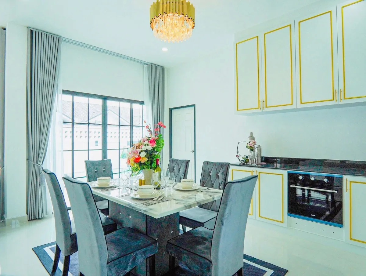 Newly Build Brand New Pool Villa 4 beds 4 baths near Sukhumvit - Motorway 36 for SALE photo 23