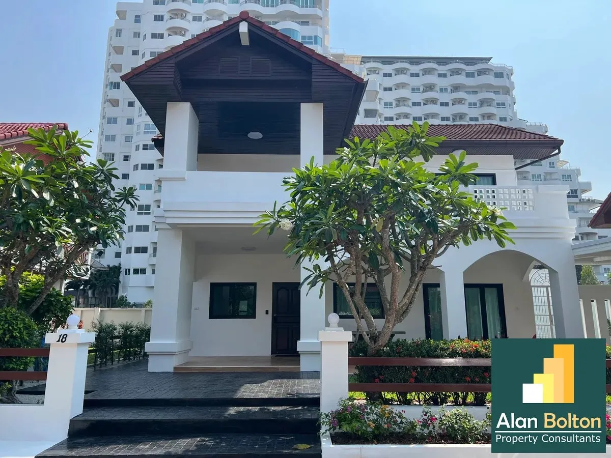 Beach access House 3 Bedrooms 3 Bathrooms in Na Jomtien photo 3