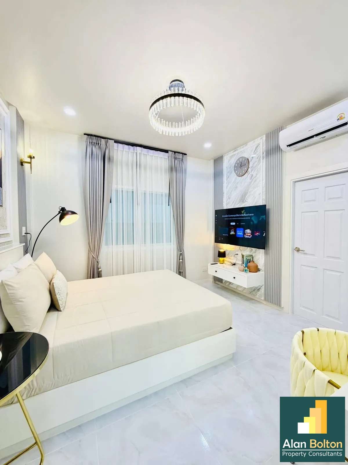 3 bedrooms 3 bathrooms in Chokchai village 5 photo 4