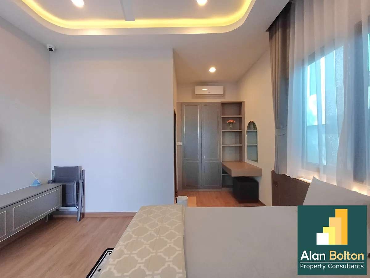 Elegant Private Villa 3 beds 4 baths in Thongklom-Talman for SALE photo 19