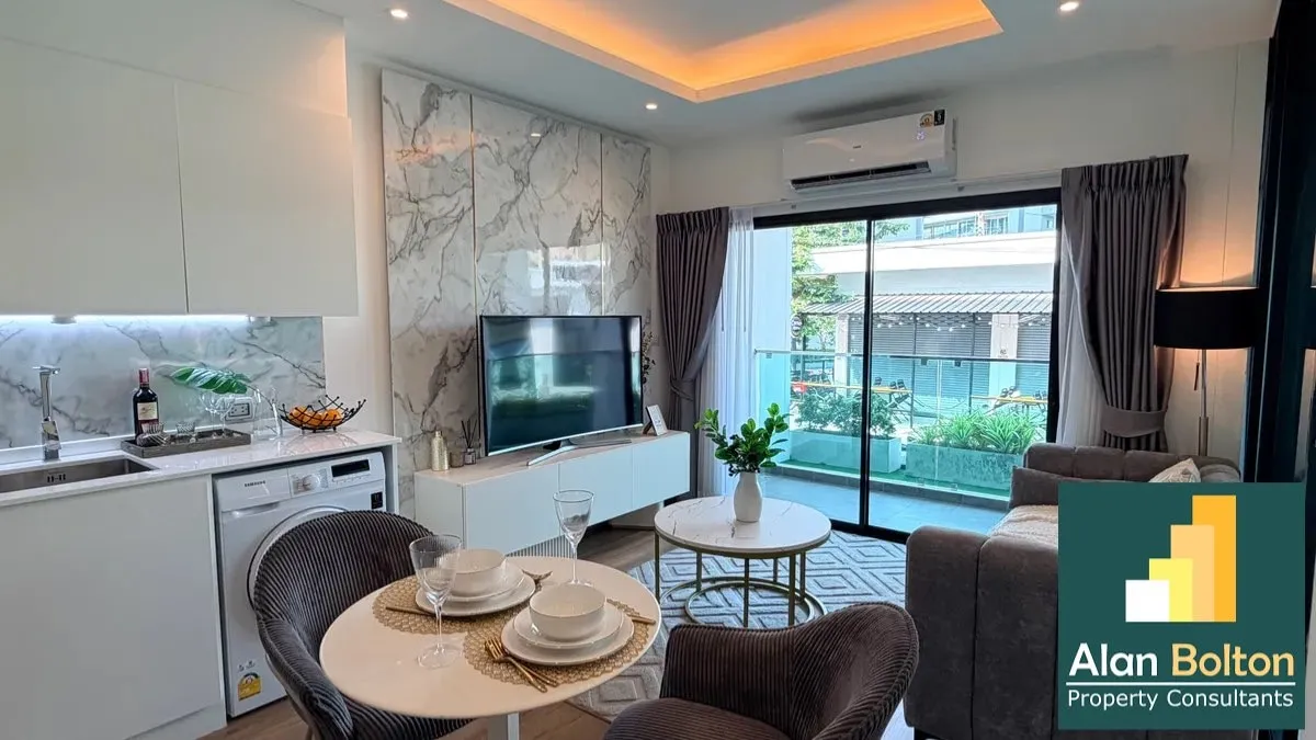 One bedroom condo for sale in Siam Oriental Oasis