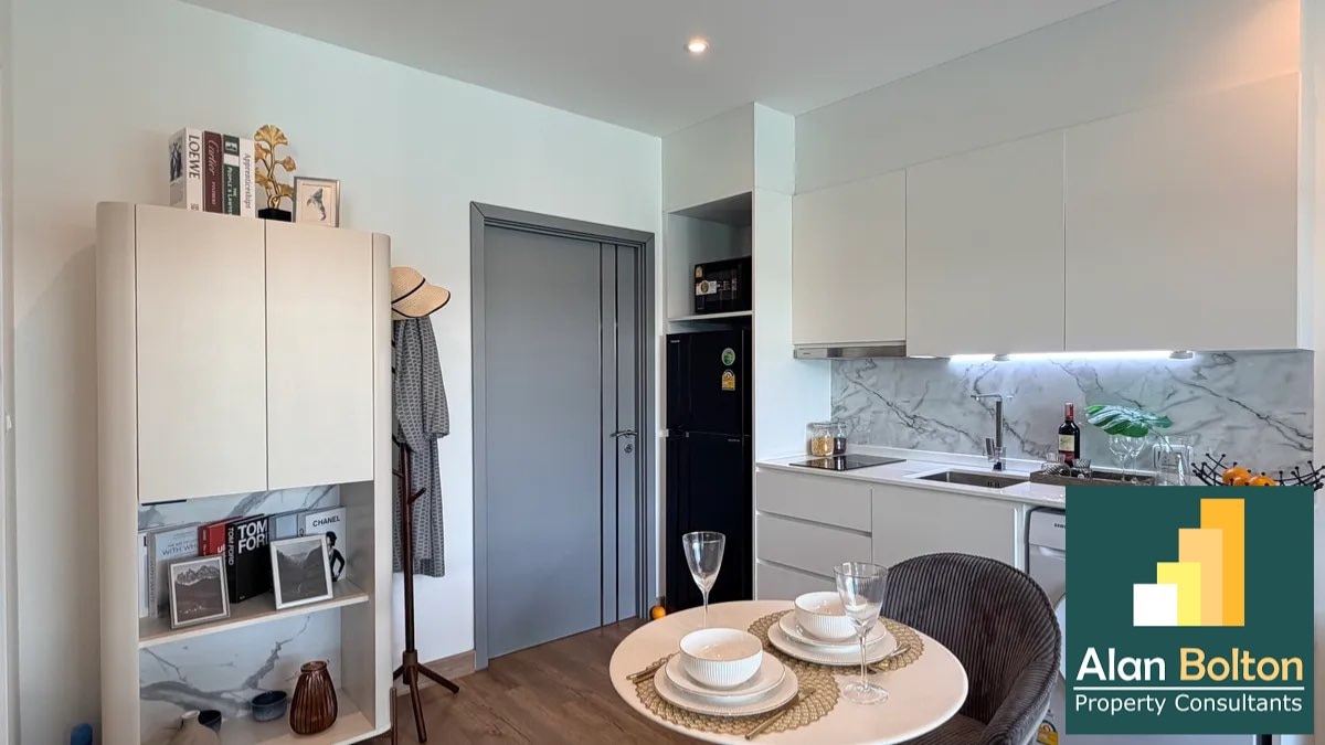 One bedroom condo for sale in Siam Oriental Oasis photo 5