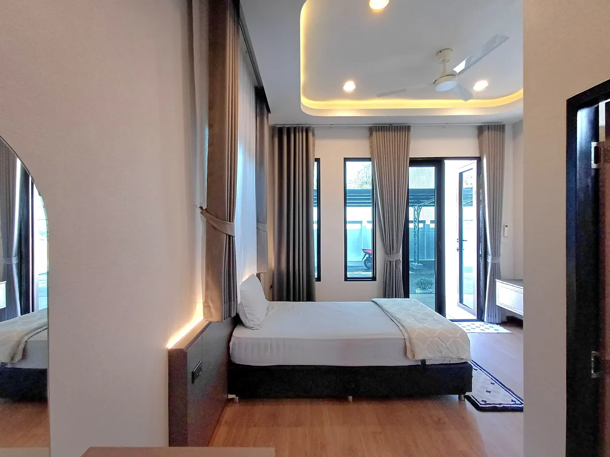 Elegance Pool Villa 3 beds 4 baths near Mabprachan Lake for SALE photo 44