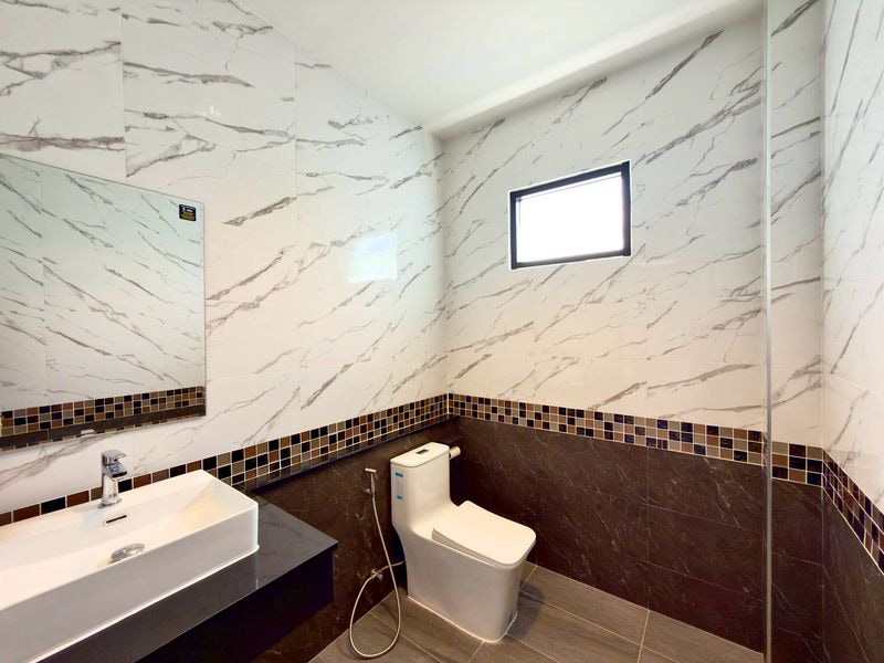 Elegance Pool Villa 3 beds 4 baths near Mabprachan Lake for SALE photo 59